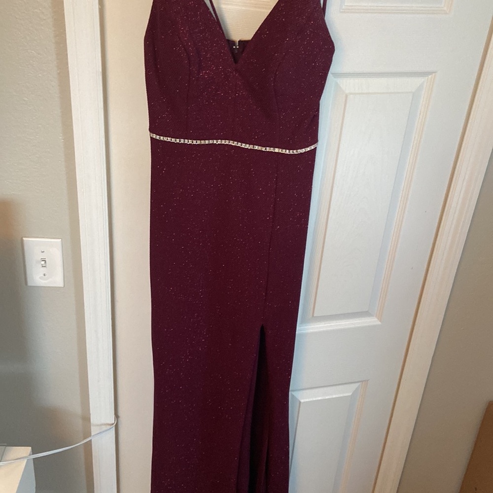 City Triangles Size 11 Burgundy Glitter Gown w/ Slit, Dual Straps, Rhinestones - Picture 3 of 10